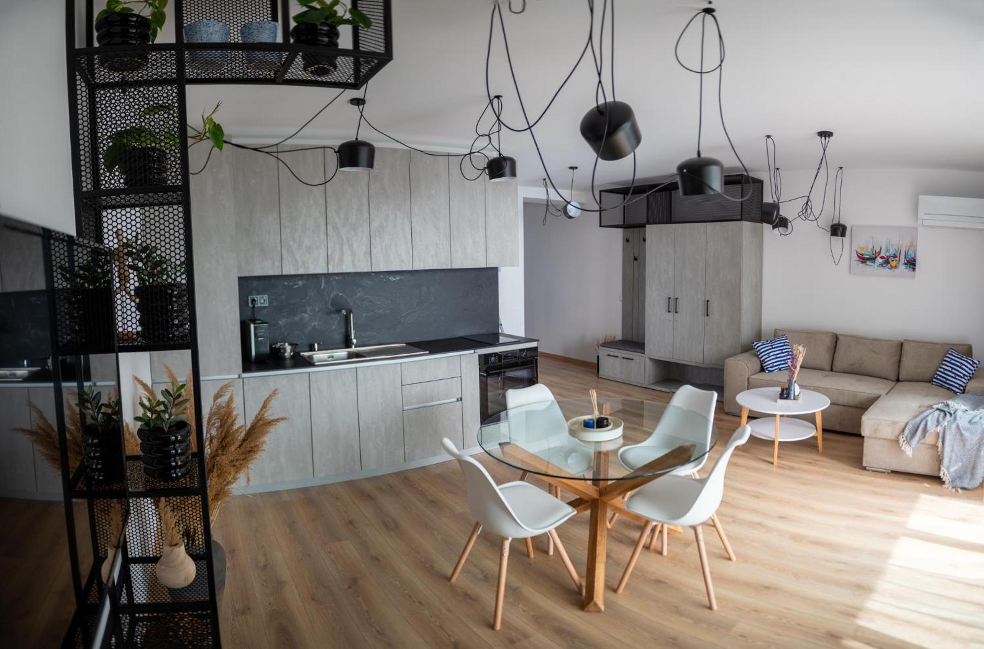 Queen'S Garden Balchik Apartment Exterior photo
