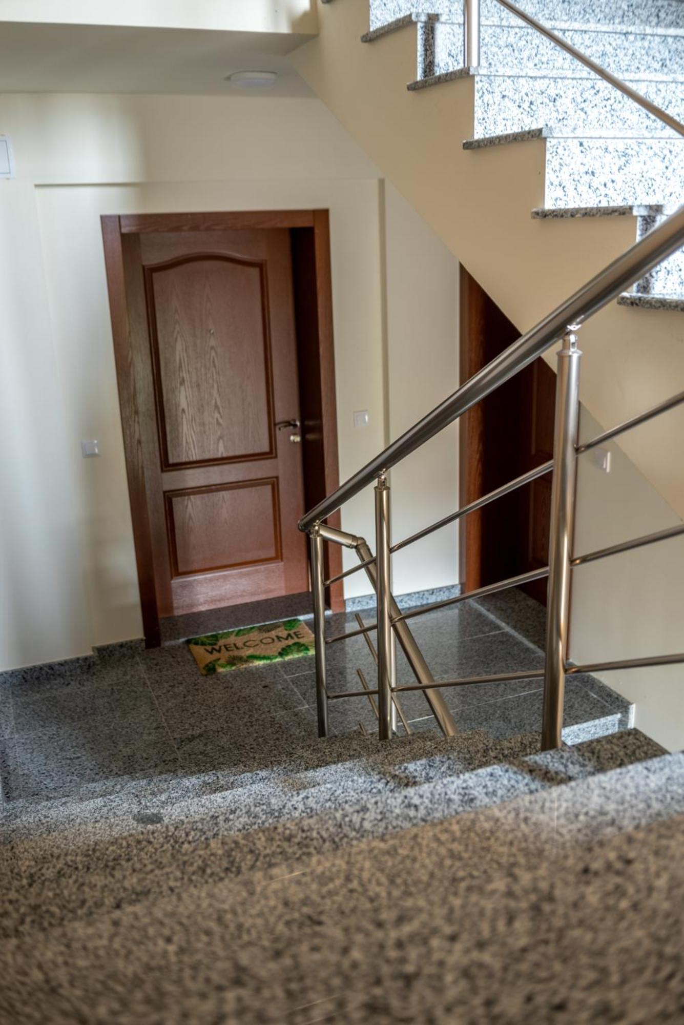 Queen'S Garden Balchik Apartment Exterior photo