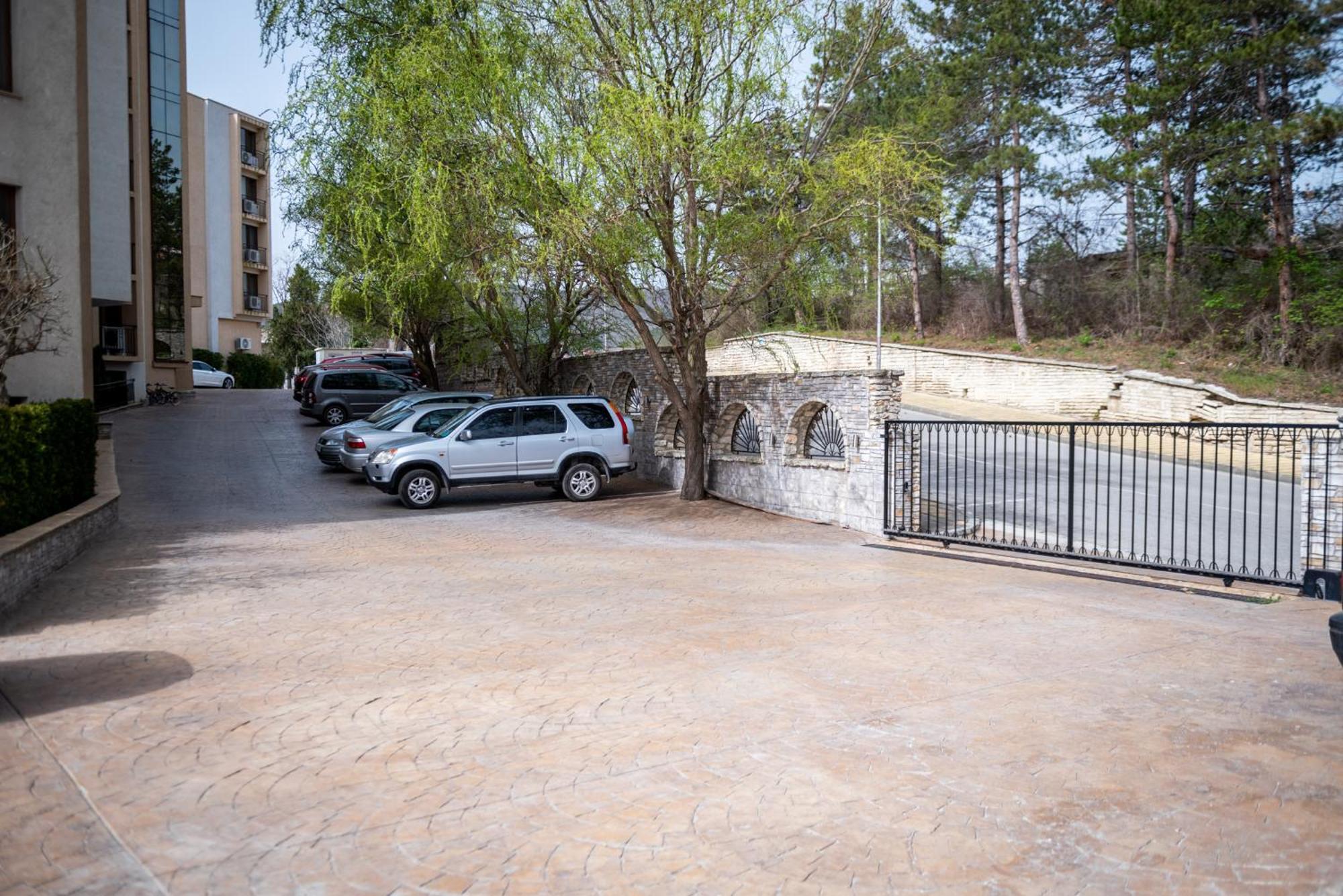 Queen'S Garden Balchik Apartment Exterior photo