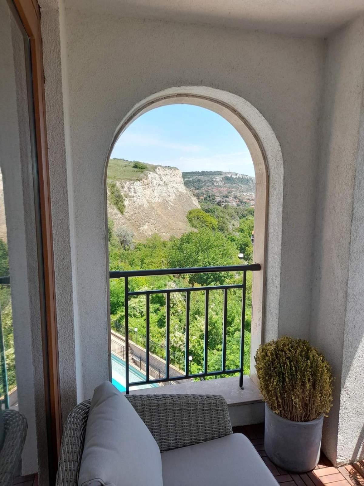 Queen'S Garden Balchik Apartment Exterior photo