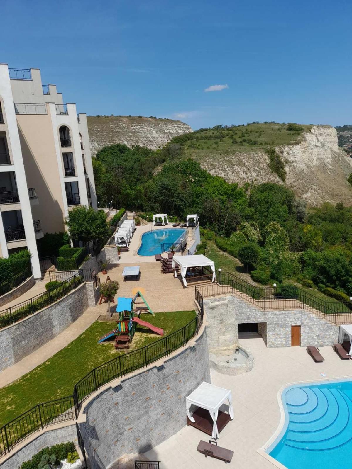Queen'S Garden Balchik Apartment Exterior photo